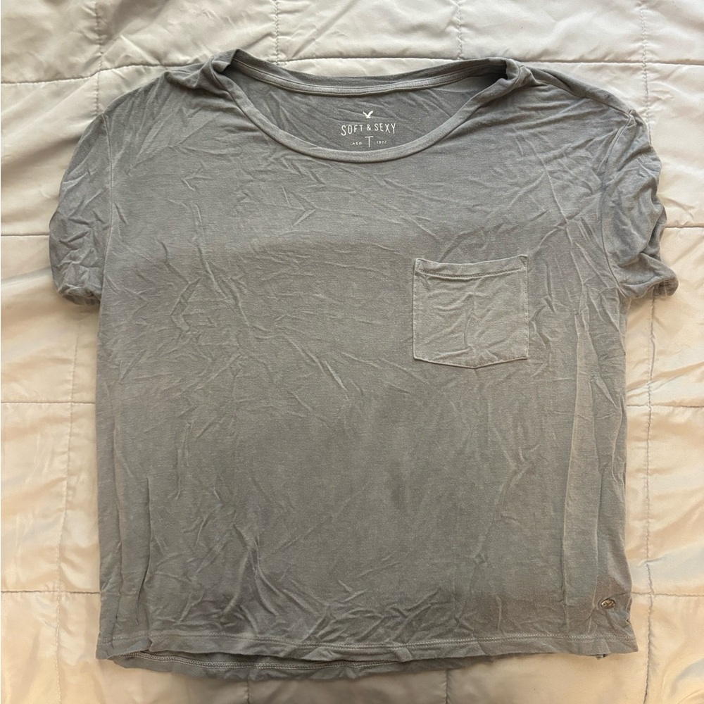 American Eagle grey t-shirt size small